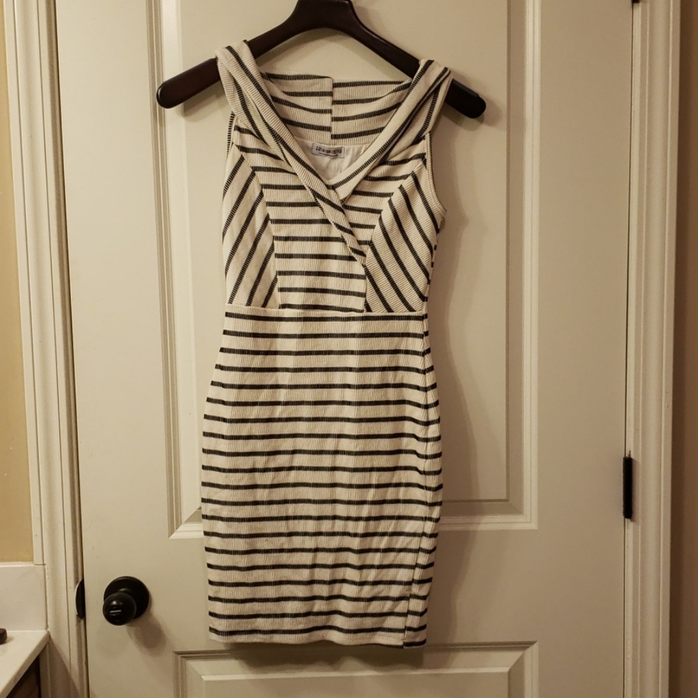 Fashion nova striped dress size l